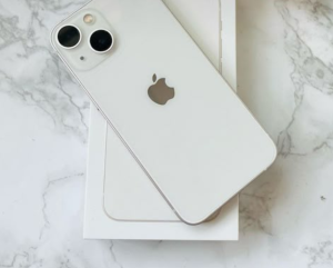 Read more about the article iPhone 13